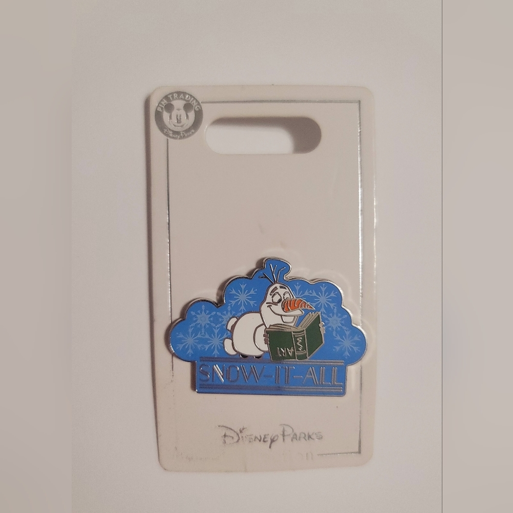 Authentic Disney Frozen Olaf Enamel Trading Pin